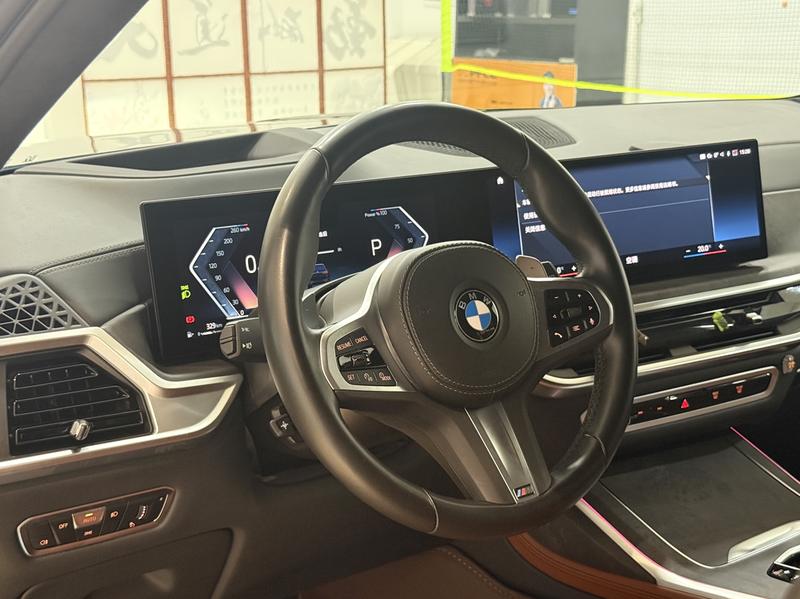BMW X7, 2022 — фото 8 из 12