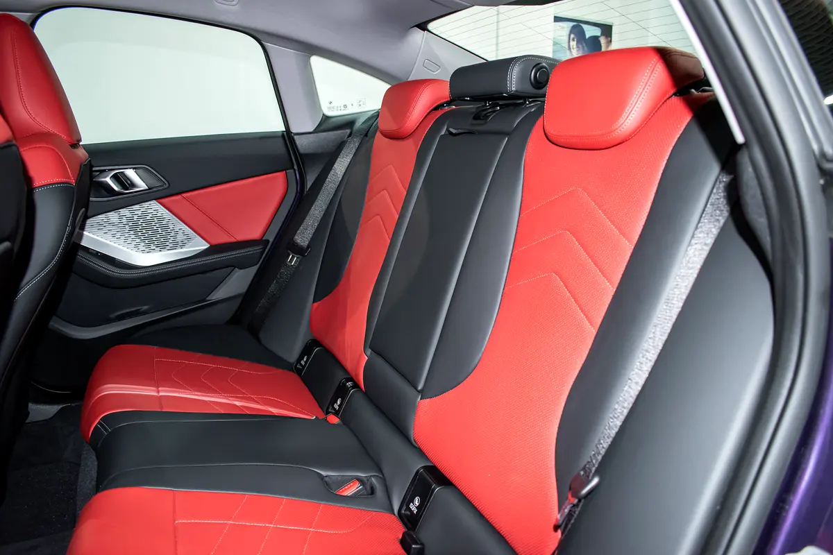 BMW 2-Series, 2025 — фото 6 из 10