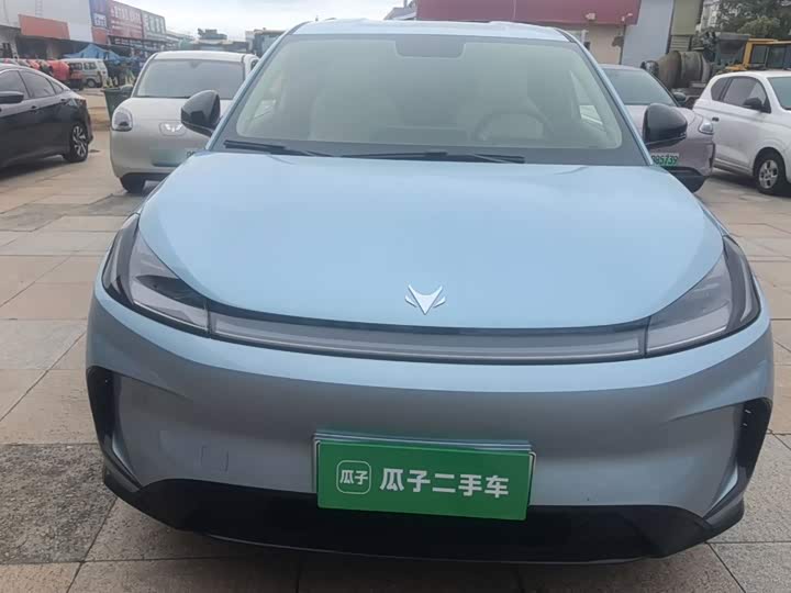BAIC Arcfox T1, 2025 — фото 3 из 9
