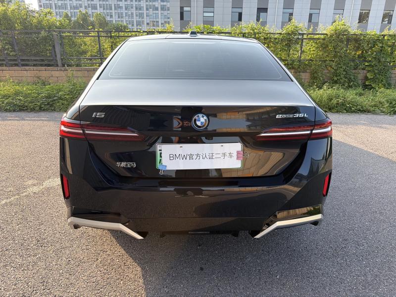 BMW i5, 2025 — фото 4 из 12
