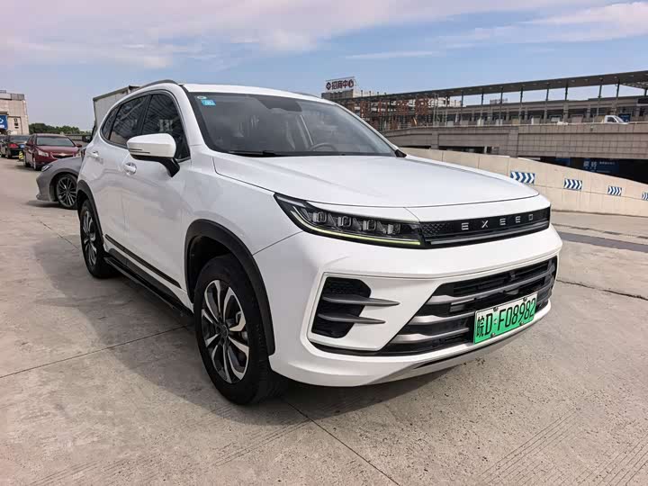 Exeed LX C-DM Hybrid, 2022 — фото 3 из 9