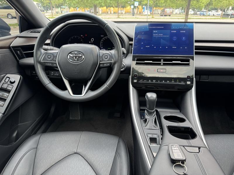 Toyota Avalon, 2022 — фото 9 из 12