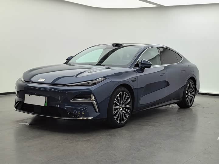 Geely Galaxy Starshine 8 EM-i, 2025 — купить в Чебоксарах под ключ