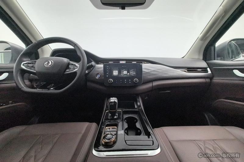 Dongfeng Rich 7, 2026 — фото 8 из 12