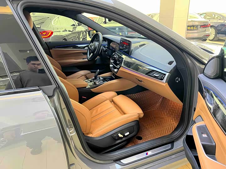 BMW 6 Series GT, 2022 — фото 7 из 9