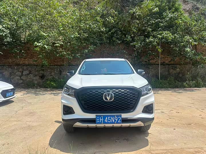 Changan F70, 2024 — фото 2 из 9