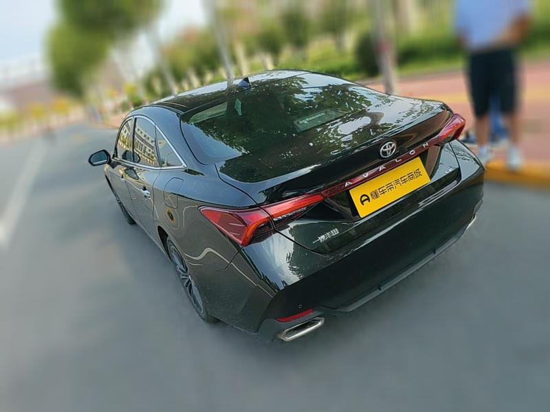 Toyota Avalon, 2022 — фото 4 из 12
