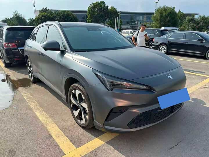 BAIC Arcfox Alpha T5, 2026 — фото 2 из 7