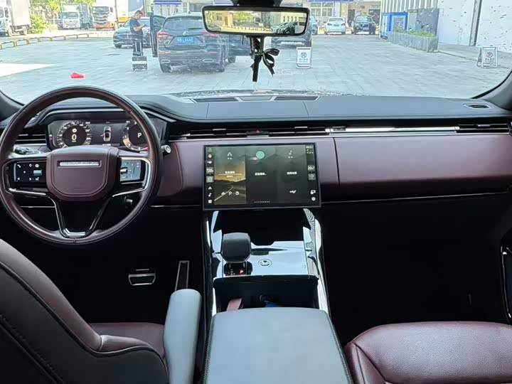 Land Rover Range Rover Sport, 2024 — фото 7 из 9