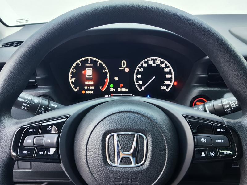 Honda Vezel, 2023 — фото 9 из 12