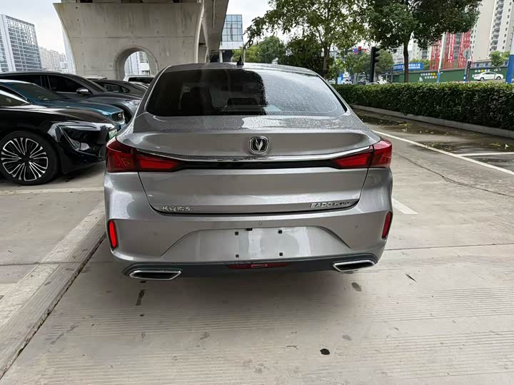 Changan Eado Plus, 2022 — фото 7 из 9