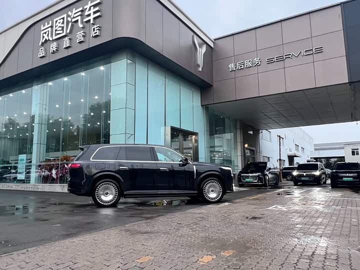 Voyah Taishan, 2025 — фото 6 из 9