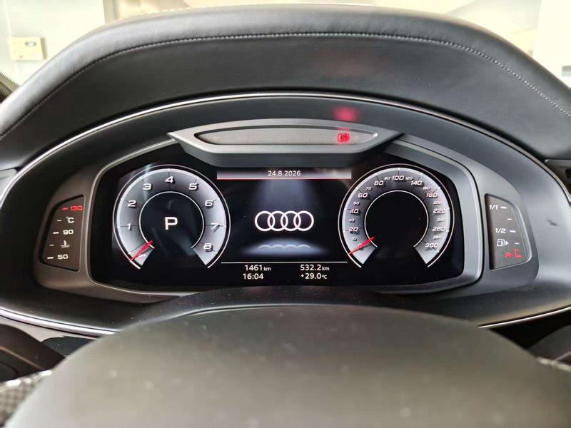 Audi SQ7, 2025 — фото 8 из 12