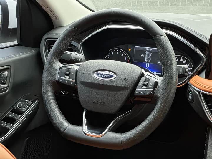 Ford Escape, 2021 — фото 9 из 9