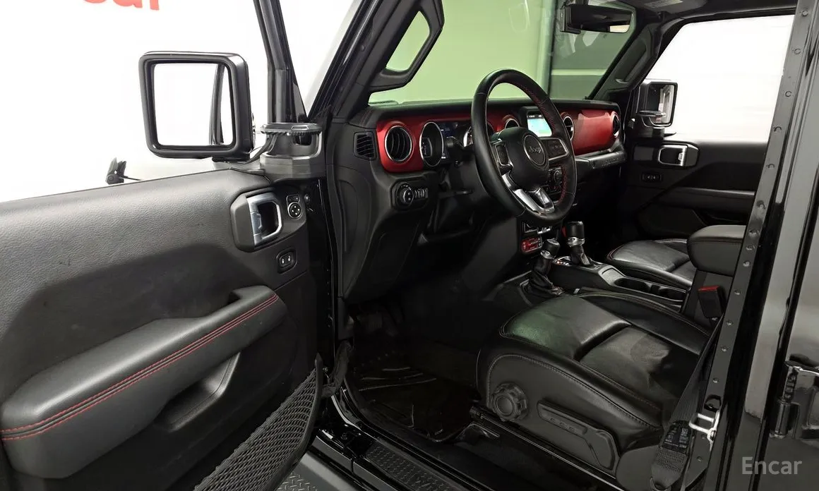 Jeep Wrangler, 2022 — фото 10 из 12
