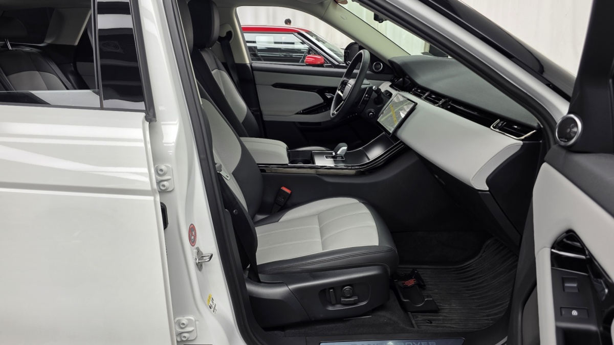 Land Rover Range Rover Evoque, 2025 — фото 10 из 12
