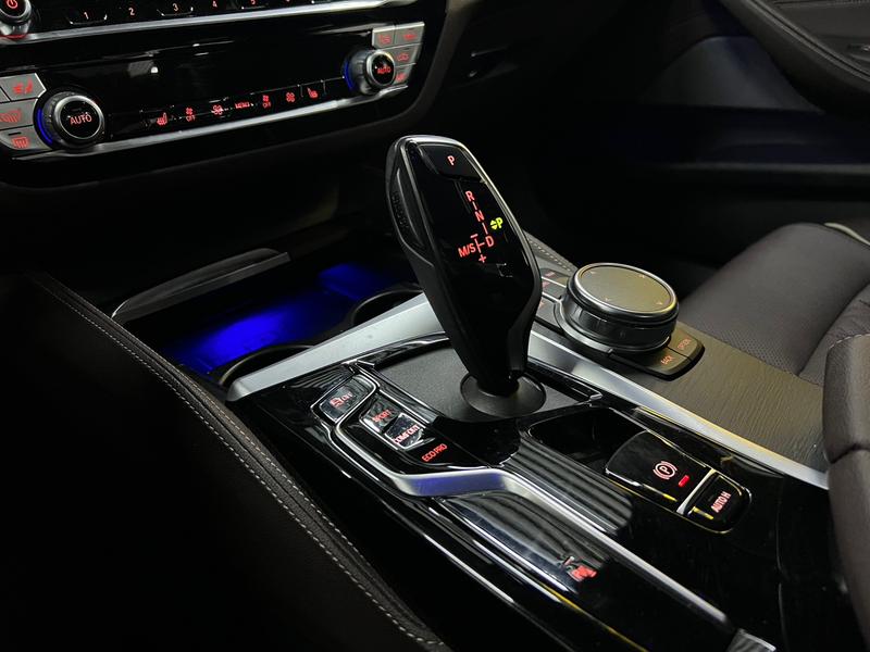BMW 5 Series, 2023 — фото 10 из 12