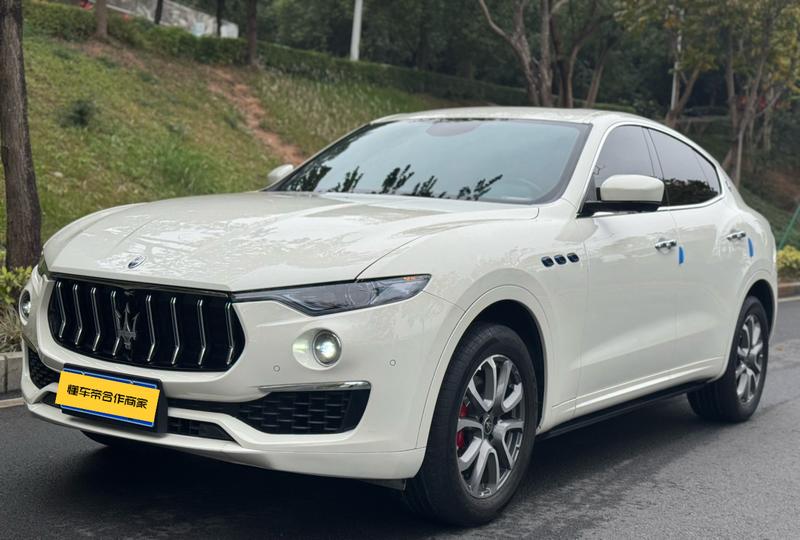 Maserati Levante, 2022 — купить в Самаре под ключ