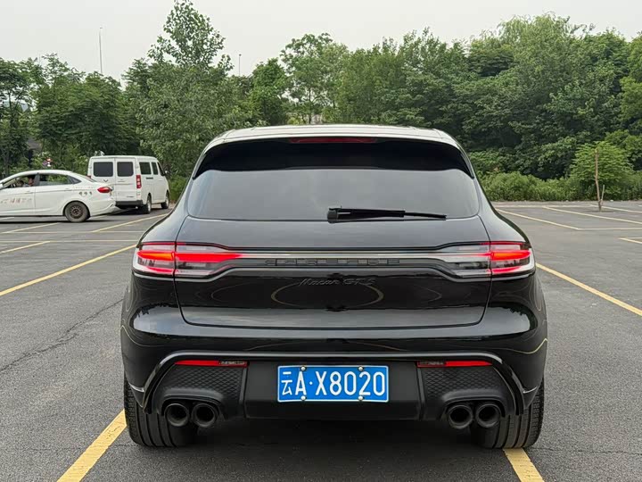 Porsche Macan, 2022 — фото 6 из 9
