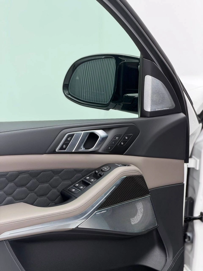 BMW X5 M, 2025 — фото 10 из 10