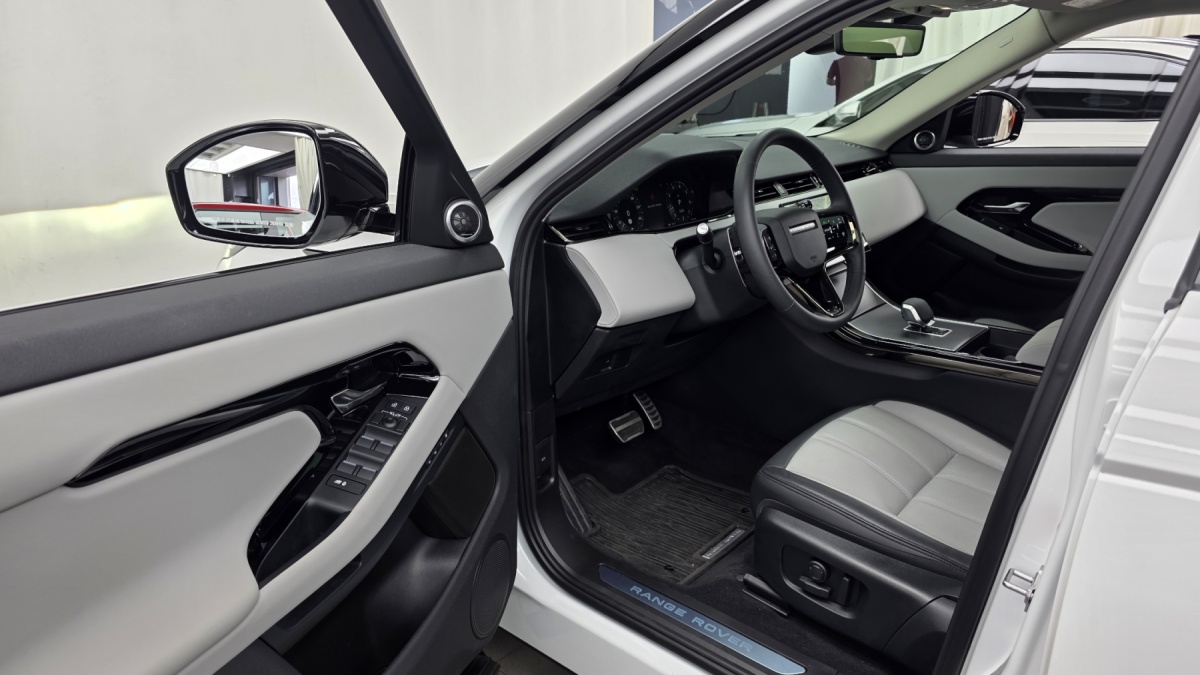 Land Rover Range Rover Evoque, 2025 — фото 9 из 12
