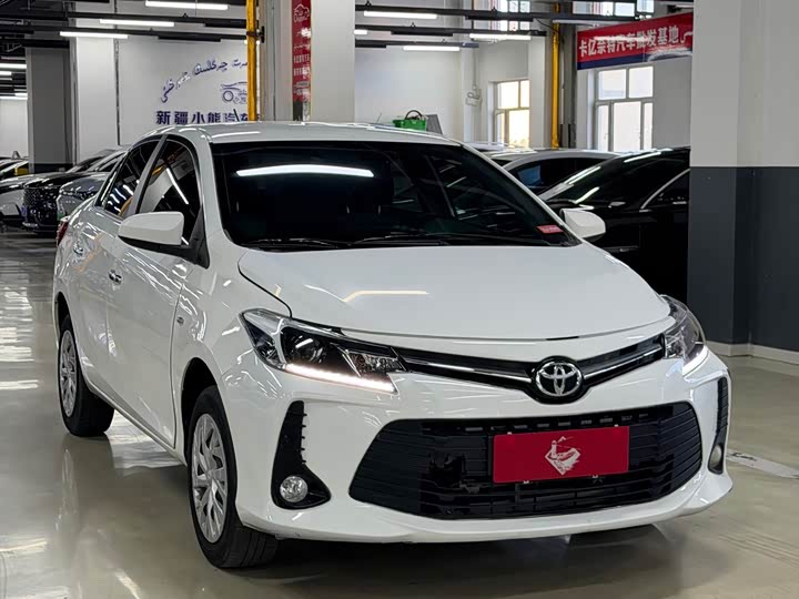 Toyota Vios, 2023 — фото 3 из 9