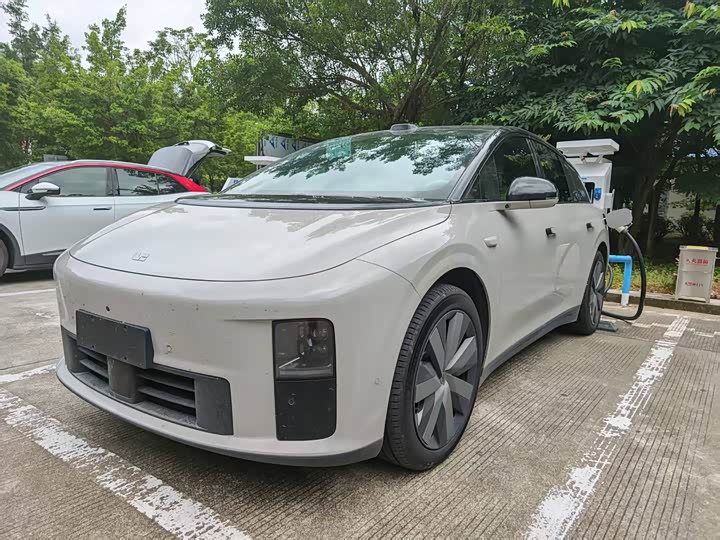 LiXiang i6, 2025 — купить в Ижевске под ключ