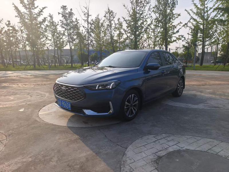 Ford Escort, 2021 — купить в Иванове под ключ