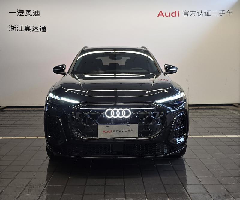 Audi Q5L, 2025 — фото 2 из 12