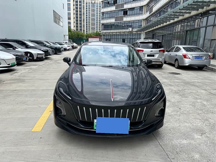 Hongqi E-QM5, 2024 — фото 2 из 9