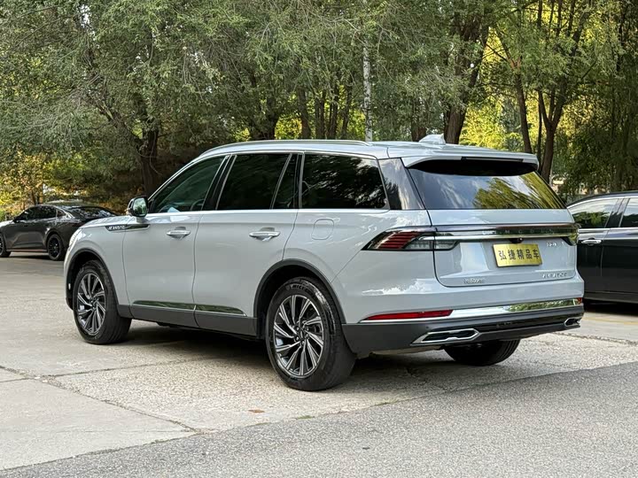 Lincoln Aviator, 2025 — фото 5 из 9
