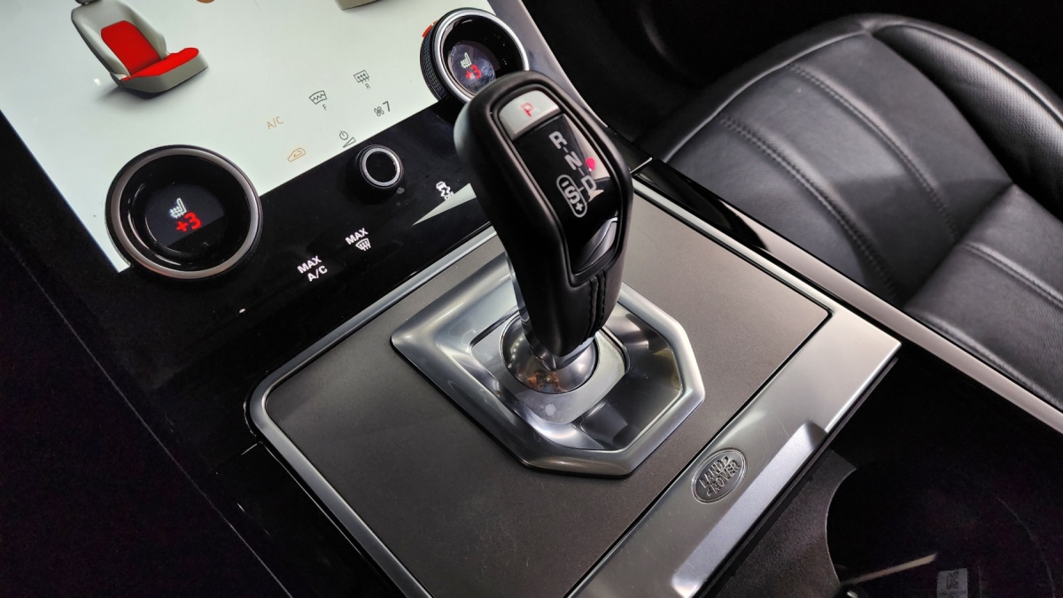 Land Rover Range Rover Evoque, 2022 — фото 6 из 12