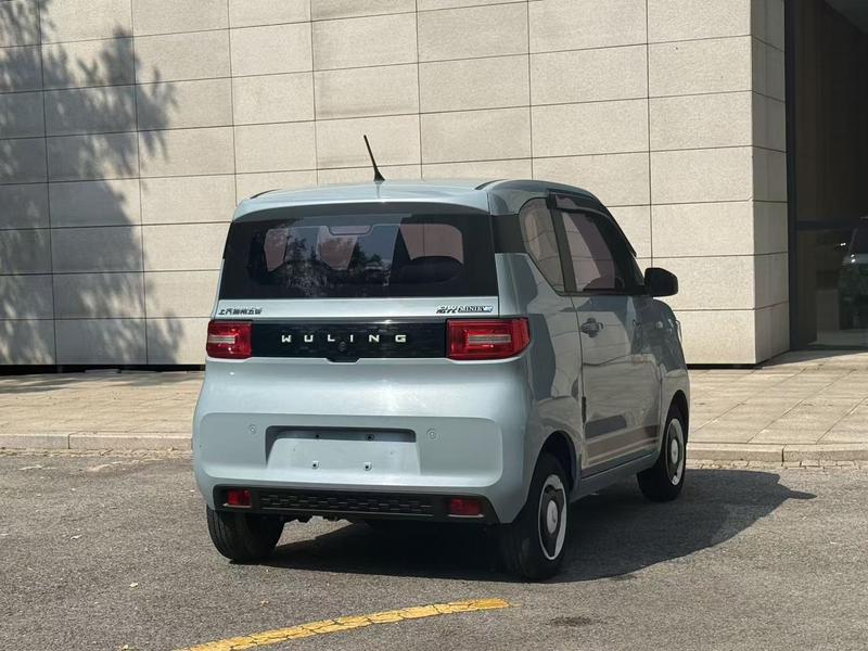 Wuling Mini EV, 2022 — фото 7 из 11