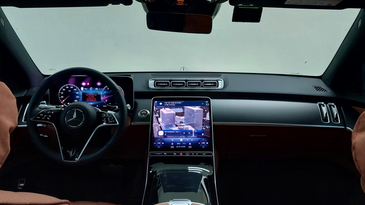 Mercedes-Benz S-Class, 2025 — фото 7 из 12