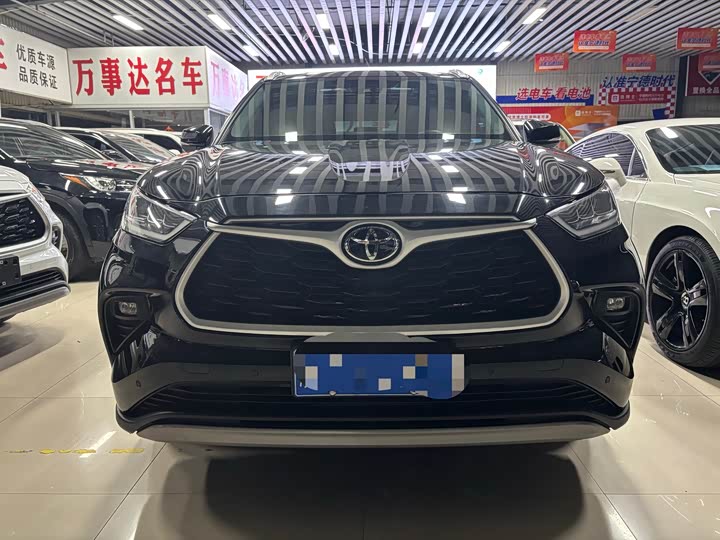 Toyota Highlander, 2022 — фото 7 из 11