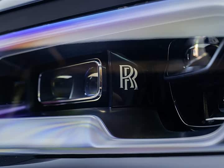 Rolls-Royce Cullinan, 2023 — фото 9 из 9
