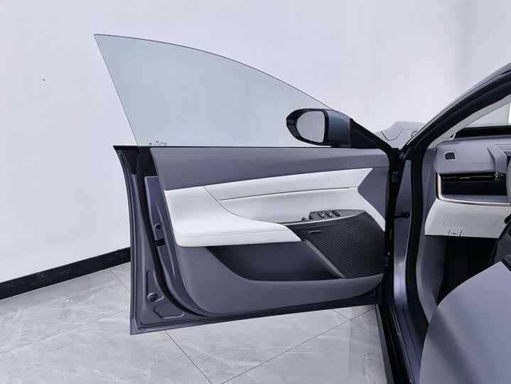 Dongfeng Yipai eπ 007, 2023 — фото 7 из 9