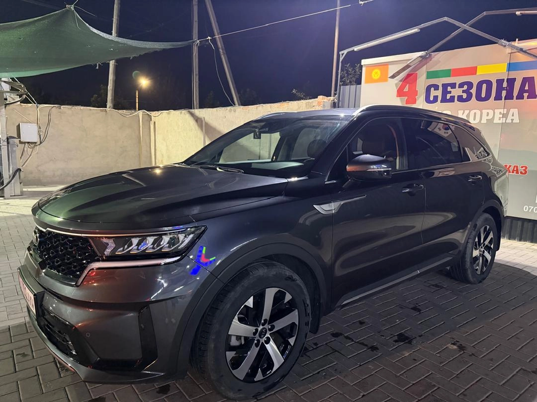 Kia Sorento, 2021 — фото 2 из 12