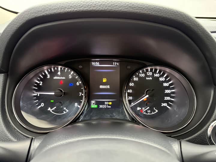 Nissan X-Trail, 2022 — фото 8 из 9