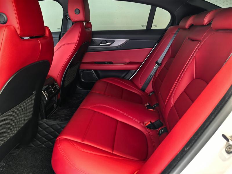 Jaguar XE L, 2023 — фото 9 из 12