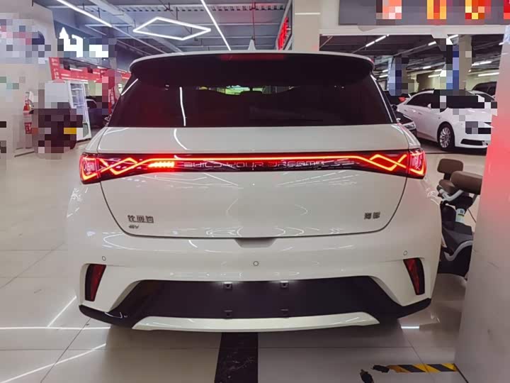 BYD Dolphin, 2024 — фото 6 из 9