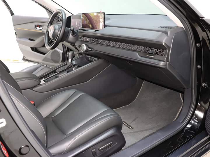 Honda Accord, 2023 — фото 8 из 9
