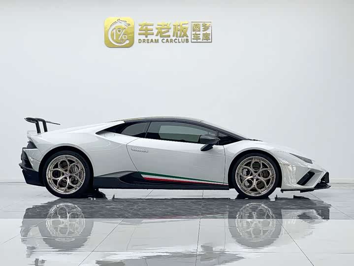 Lamborghini Huracán, 2022 — фото 7 из 9