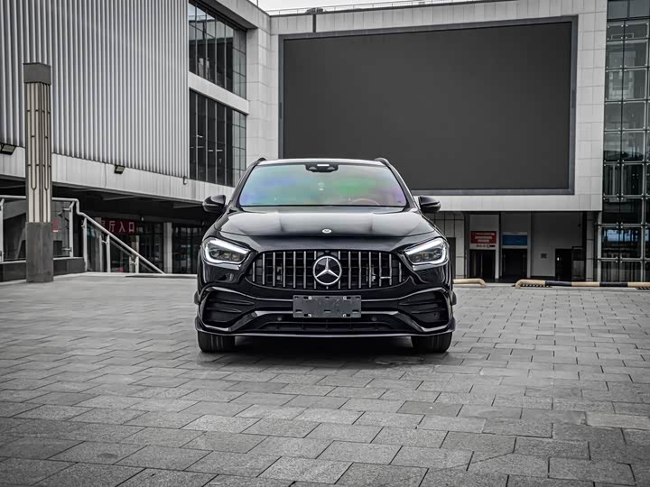Mercedes-Benz GLA-Class AMG, 2022 — фото 3 из 9