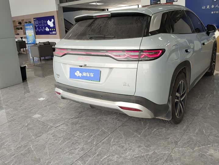 BYD Song L DM-i Hybrid, 2024 — фото 3 из 9