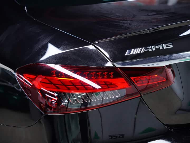 Mercedes-Benz E-Class AMG, 2023 — фото 4 из 9