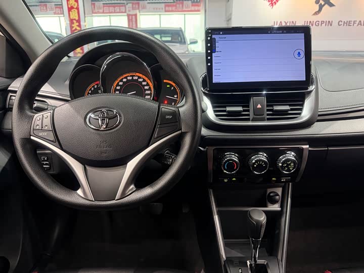Toyota Yaris L Hatchback, 2022 — фото 7 из 9