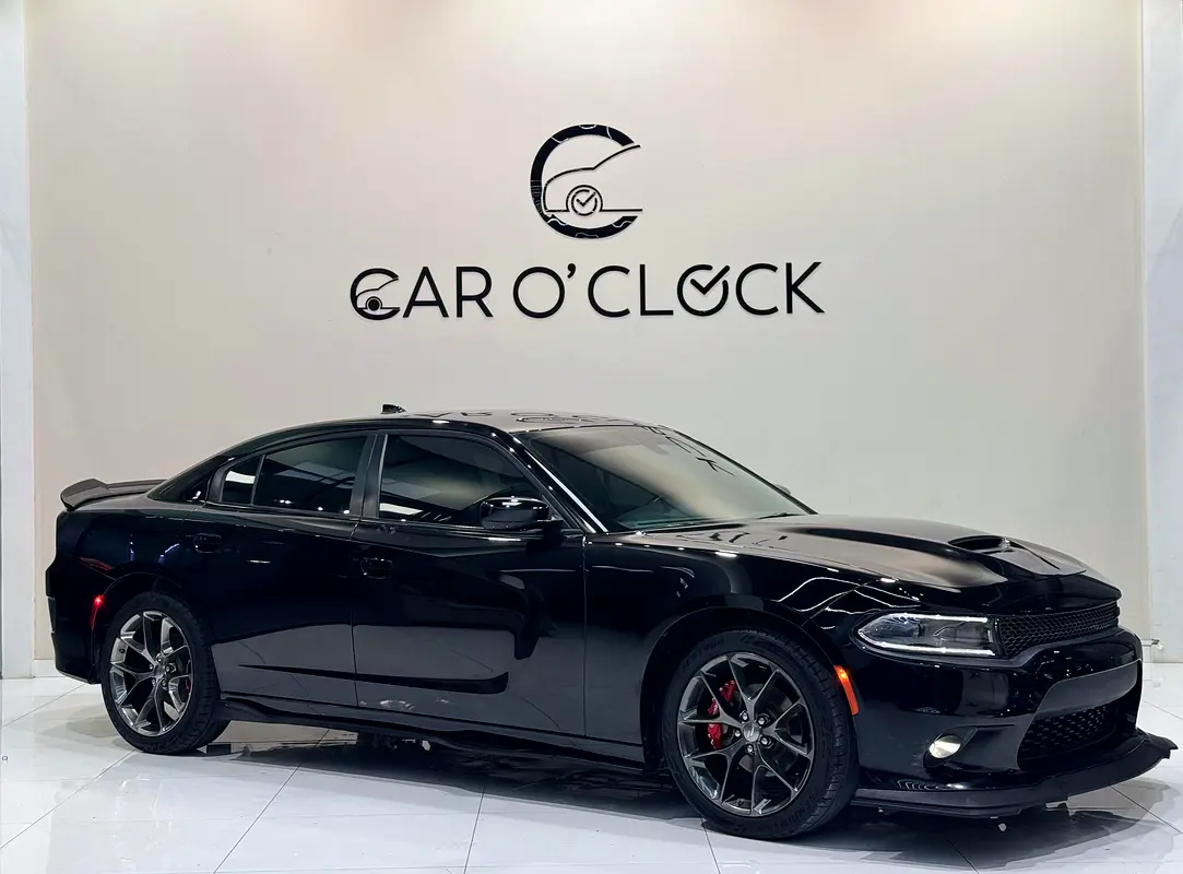 Dodge Charger, 2023 — фото 2 из 10