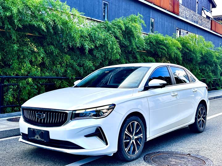 Geely Emgrand, 2022 — купить в Казани под ключ