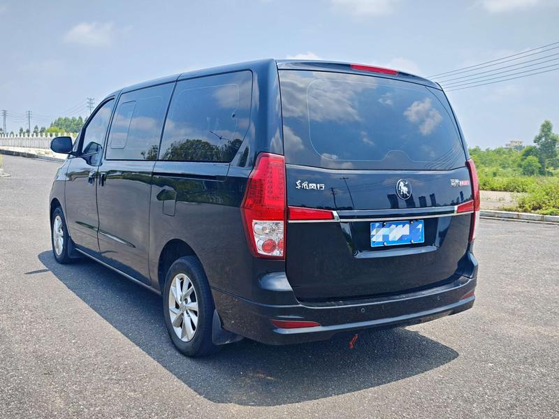 Dongfeng Forthing Lingzhi Plus, 2023 — фото 4 из 12